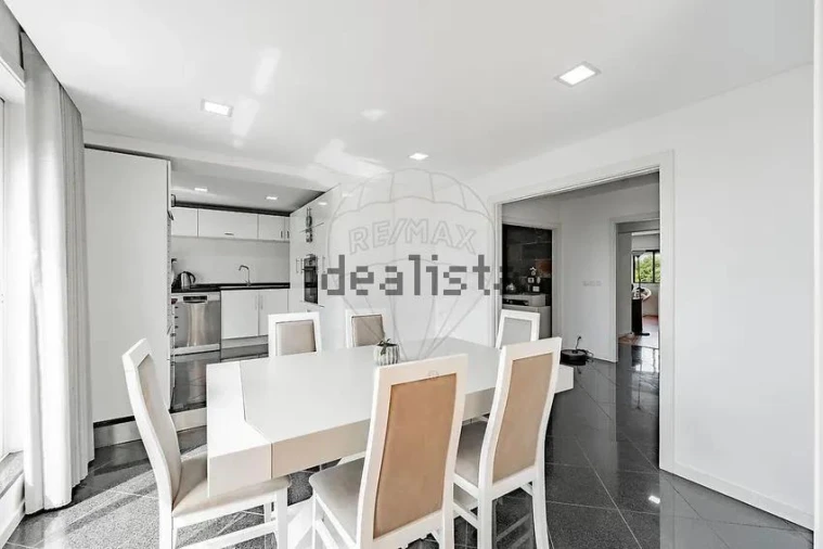 Apartamento T4 para Venda em Barcelos, V.Boa, V.Frescainha Foto 6