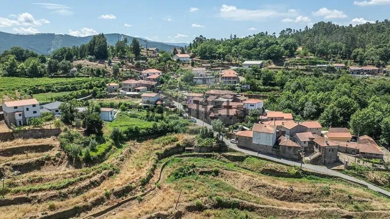 Moradia T1 para Venda em Mondim de Basto Foto 3
