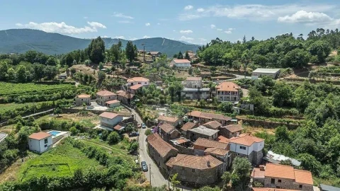Moradia T1 para Venda em Mondim de Basto