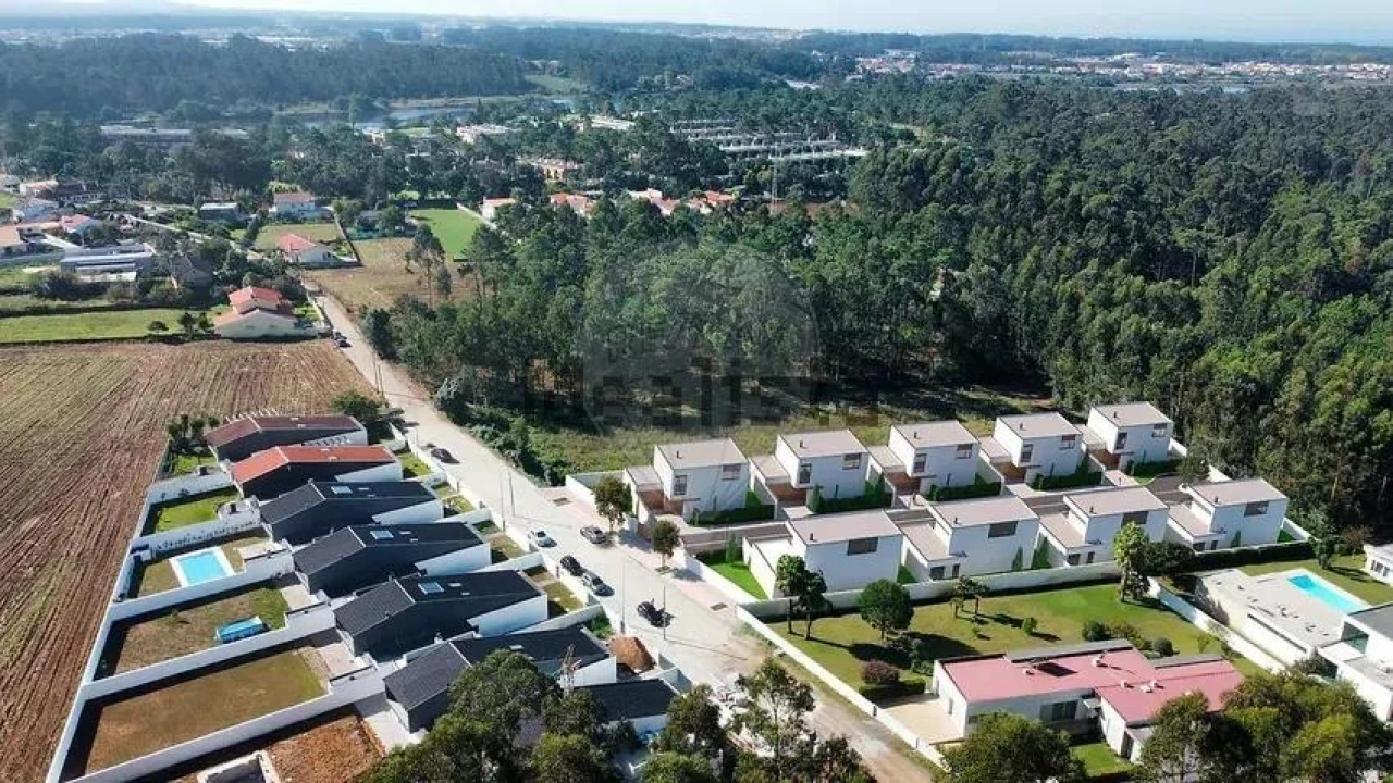 Moradia T4 para Venda em Esposende, Marinhas e Gandra Foto 11
