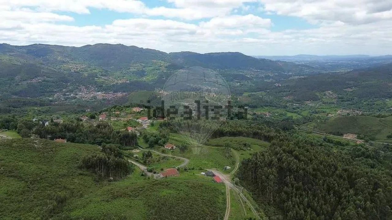 Moradia T1 para Venda em Gondoriz Foto 5