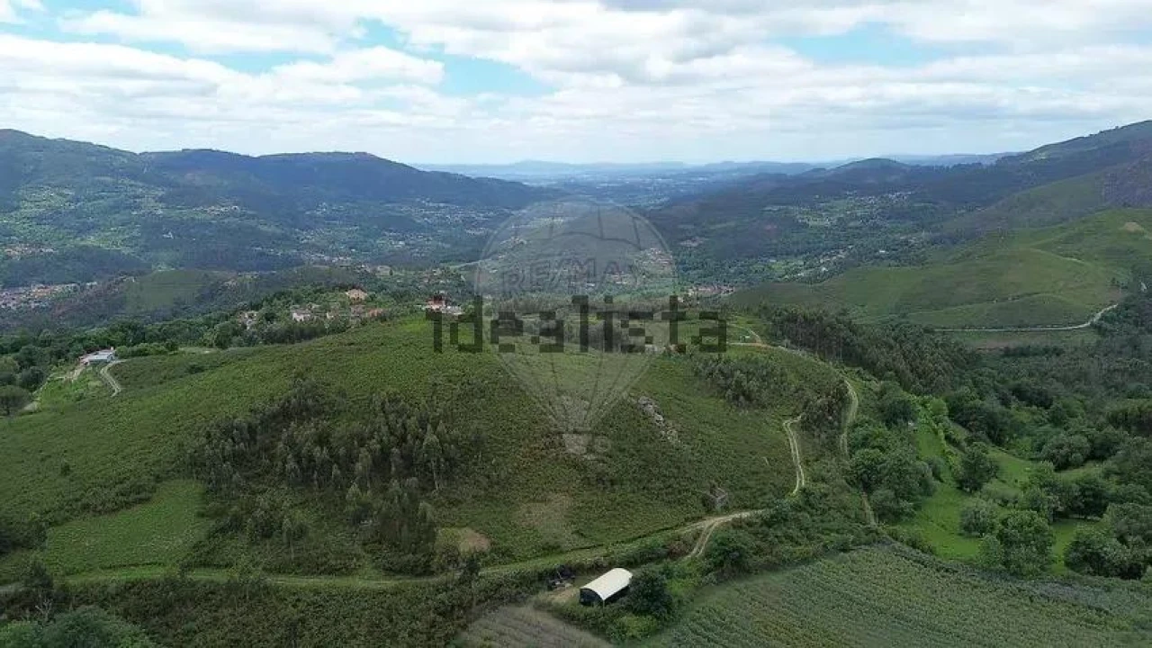 Moradia T1 para Venda em Gondoriz Foto 7