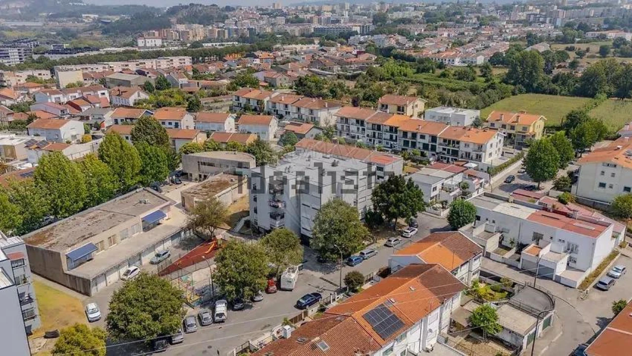 Apartamento T3 para Venda em Braga (Maximinos, Sé e Cividade) Foto 5