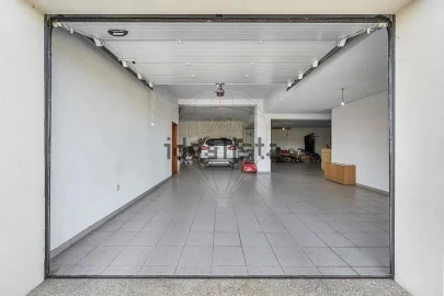 Moradia T4 para Venda em Vila Fria e Vizela (São Jorge)