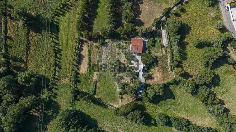 Moradia T4 para Venda em Moure Foto 2