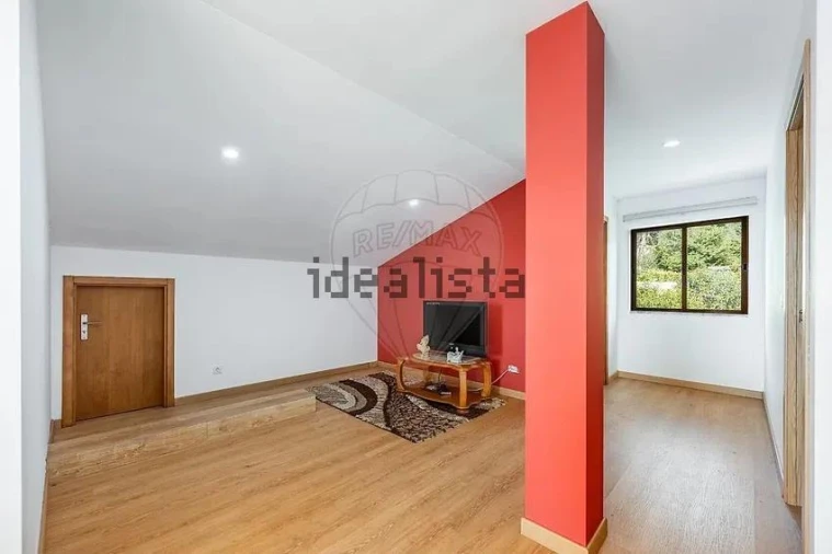 Moradia T4 para Venda em Moure Foto 29