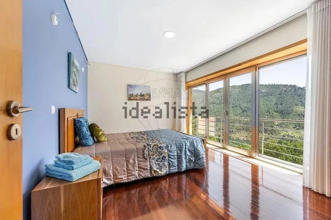 Moradia T3 para Venda em Rio Caldo Foto 28