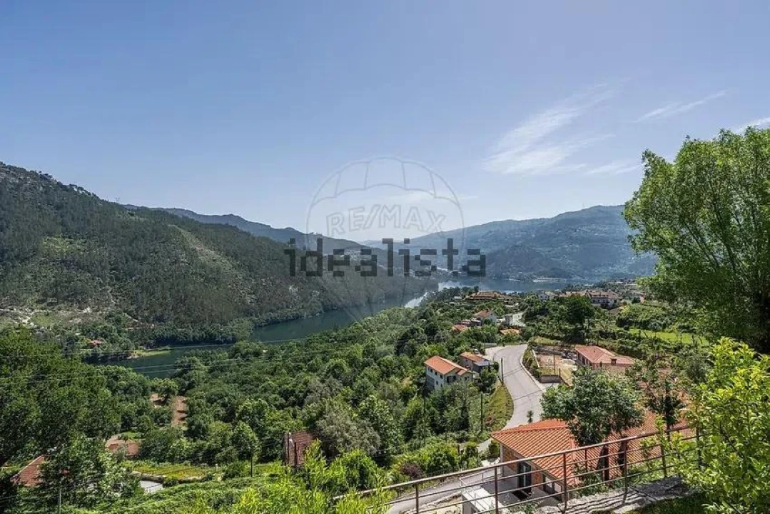 Moradia T3 para Venda em Rio Caldo Foto 43