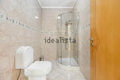 Moradia T3 para Venda em Rio Caldo