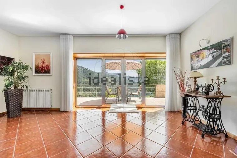 Moradia T3 para Venda em Rio Caldo Foto 35