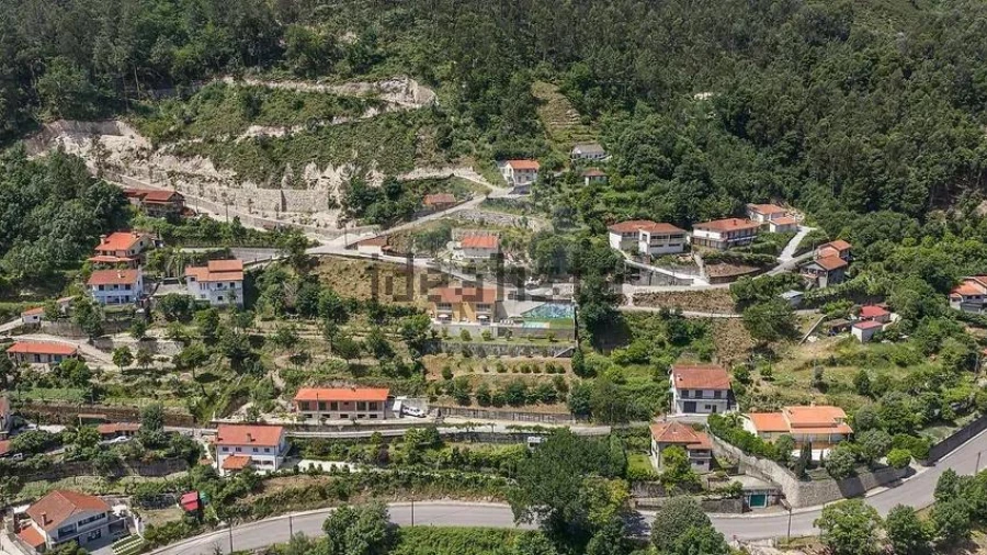 Moradia T3 para Venda em Rio Caldo Foto 5
