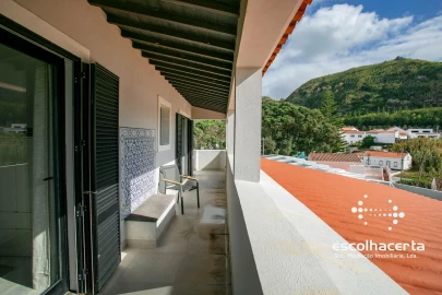 Moradia T4 para Venda em Mosteiros