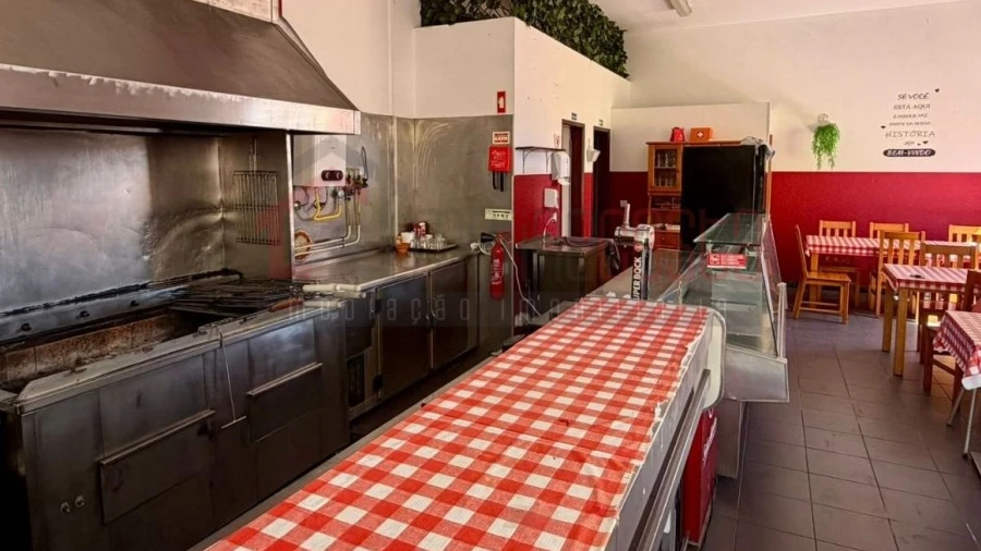 Loja para Arrendamento em Peniche