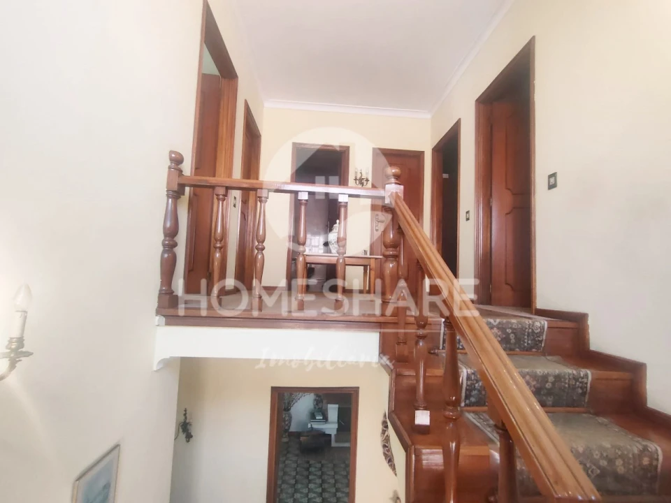 Moradia T4 para Venda em Valongo Foto 11