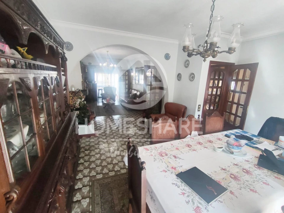 Moradia T4 para Venda em Valongo Foto 17