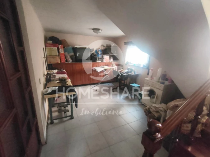Moradia T4 para Venda em Valongo Foto 22