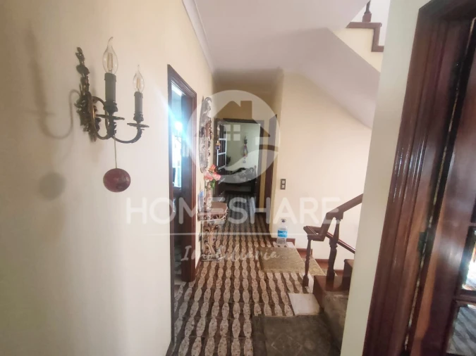 Moradia T4 para Venda em Valongo Foto 36