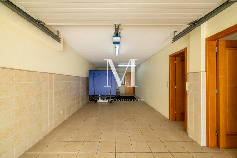 Moradia T3 para Venda em Mozelos Foto 39