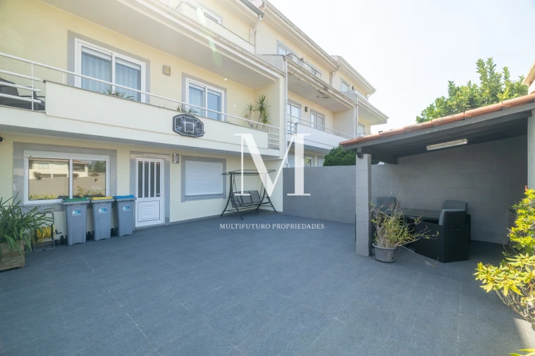 Moradia T3 para Venda em Mozelos Foto 4