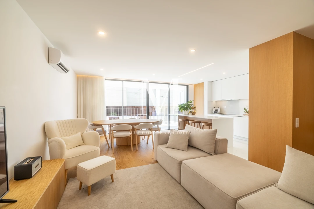 Apartamento T3 para Venda em Canidelo Foto 1