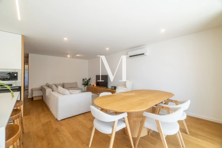 Apartamento T3 para Venda em Canidelo Foto 4