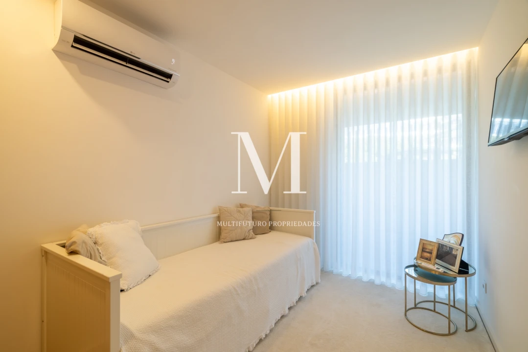 Apartamento T3 para Venda em Canidelo Foto 9