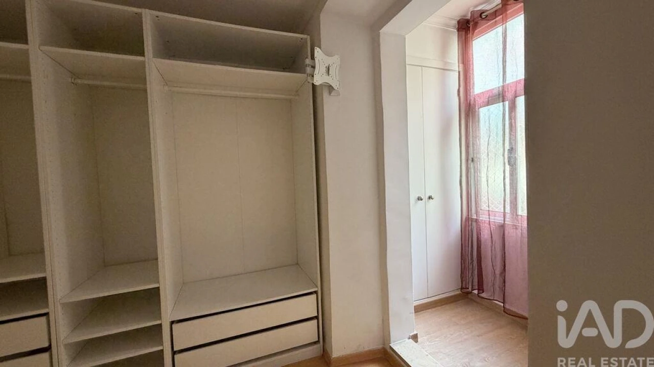 Apartamento T2 para Venda em Campo de Ourique Foto 10