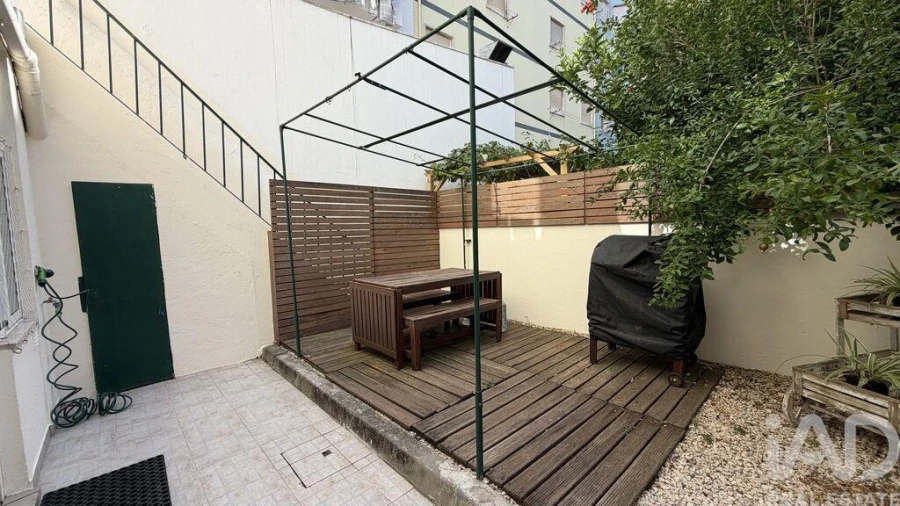 Apartamento T2 para Venda em Campo de Ourique Foto 2
