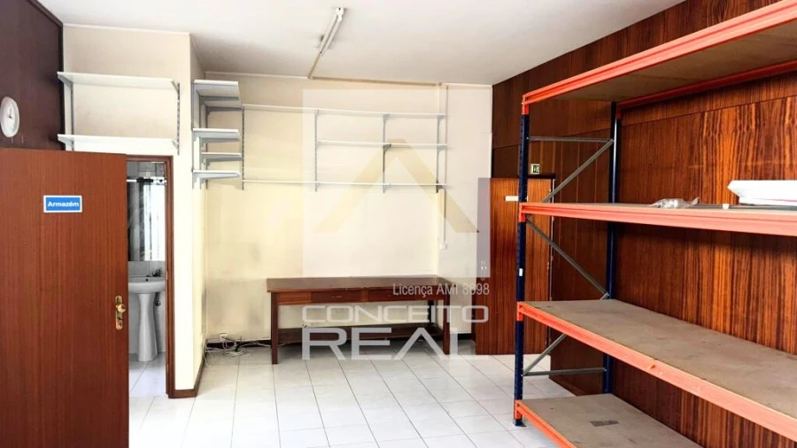 Loja para Arrendamento em Aguas Santas Foto 16
