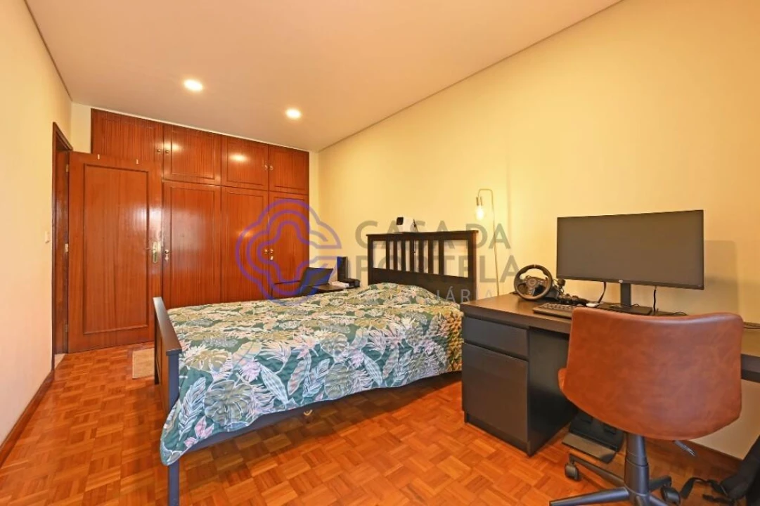 Apartamento T3 para Venda em Fânzeres e São Pedro da Cova Foto 19