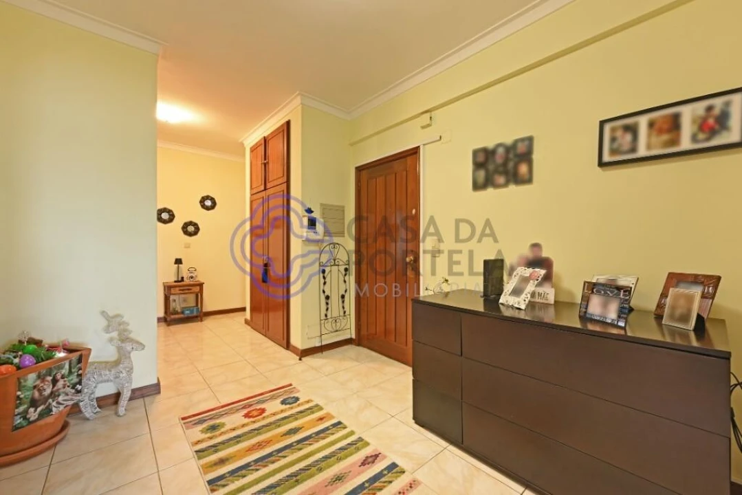 Apartamento T3 para Venda em Fânzeres e São Pedro da Cova Foto 3
