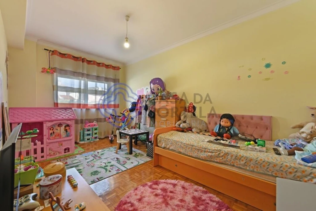 Apartamento T3 para Venda em Fânzeres e São Pedro da Cova Foto 23