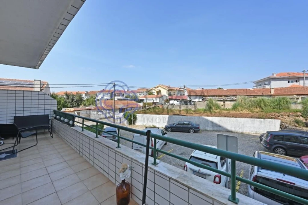 Apartamento T3 para Venda em Fânzeres e São Pedro da Cova Foto 18