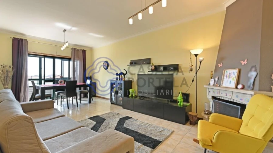 Apartamento T3 para Venda em Fânzeres e São Pedro da Cova