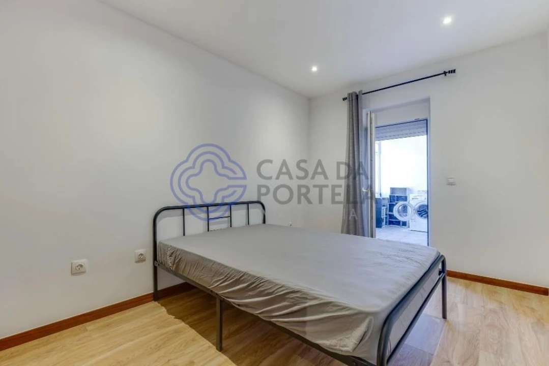 Moradia T3 para Venda em Campanhã Foto 32