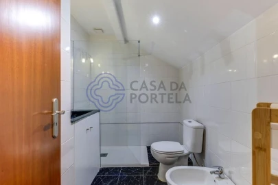 Moradia T3 para Venda em Campanhã