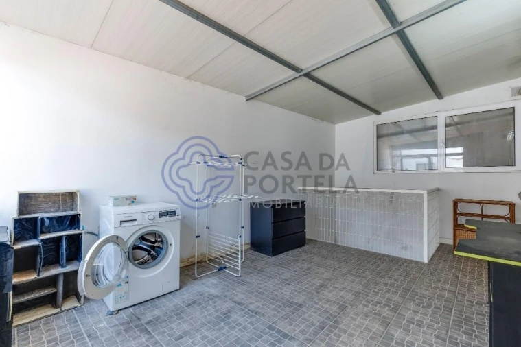 Moradia T3 para Venda em Campanhã Foto 37