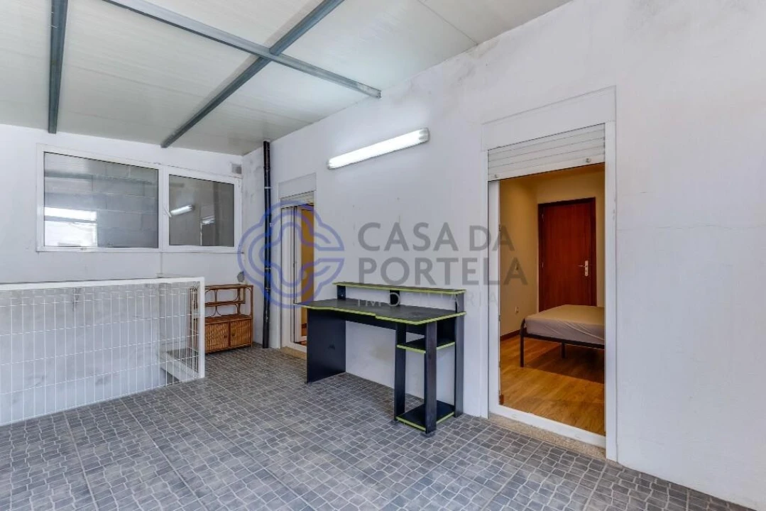 Moradia T3 para Venda em Campanhã Foto 38