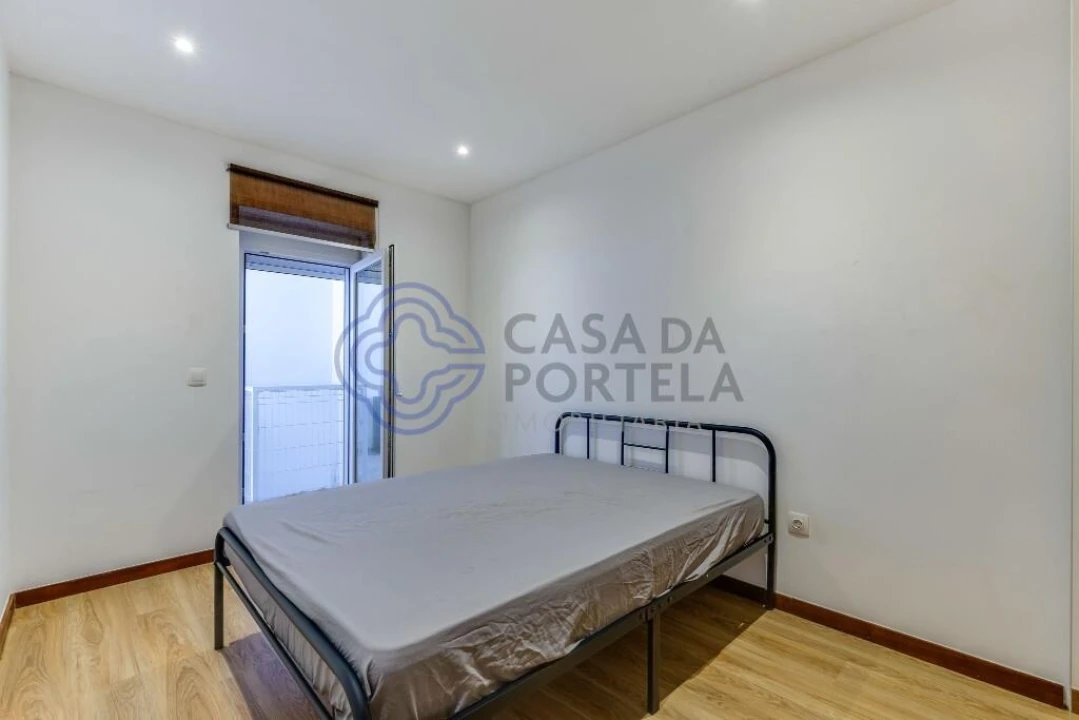 Moradia T3 para Venda em Campanhã Foto 34
