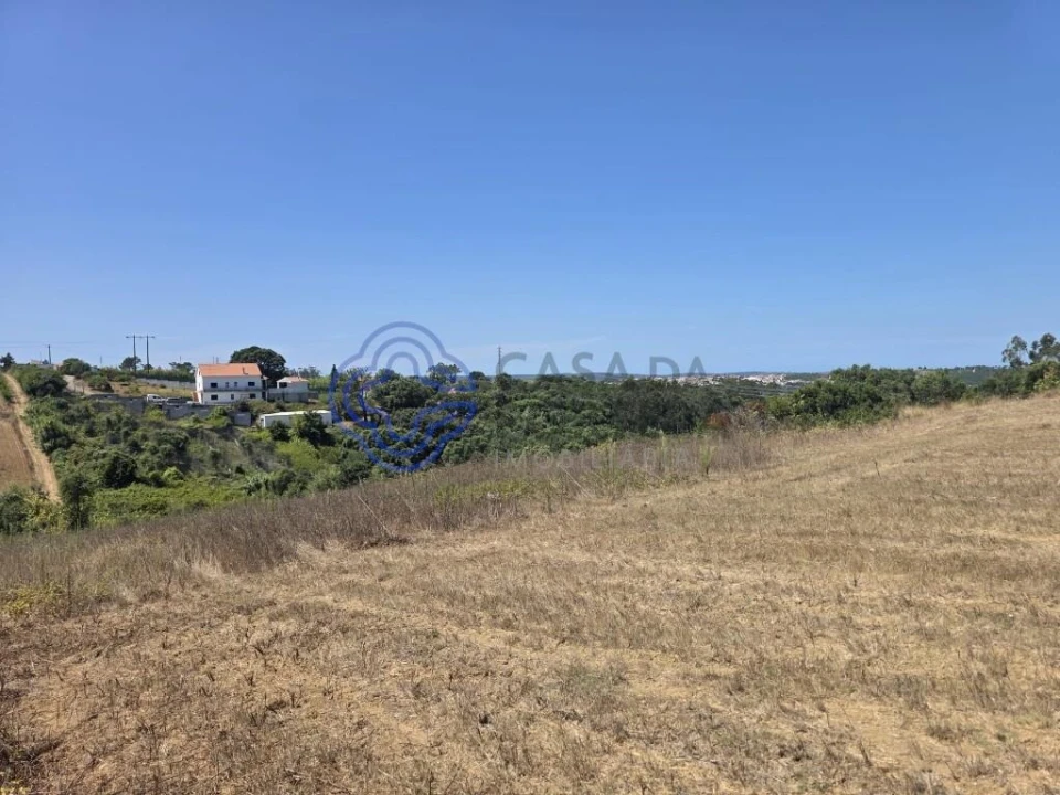 Terreno para Venda em Usseira Foto 12