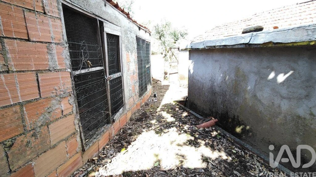 Moradia T3 para Venda em Pedrogão Grande Foto 21