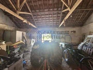 Armazém para Venda em Santa Maria, São Pedro e Sobral da Lagoa