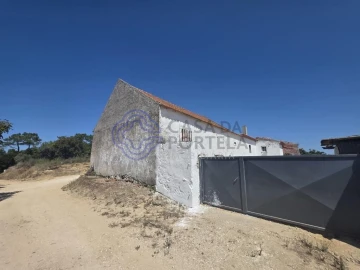 Armazém para Venda em Santa Maria, São Pedro e Sobral da Lagoa