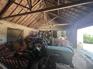 Armazém para Venda em Santa Maria, São Pedro e Sobral da Lagoa