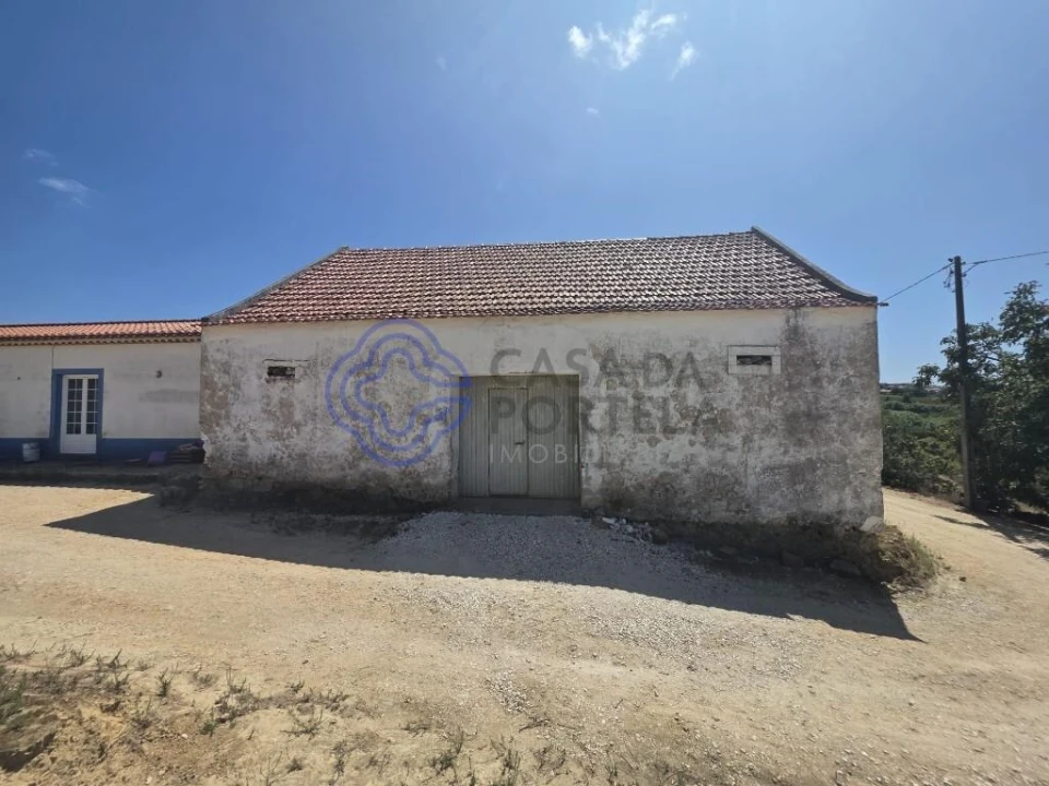 Armazém para Venda em Santa Maria, São Pedro e Sobral da Lagoa Foto 2