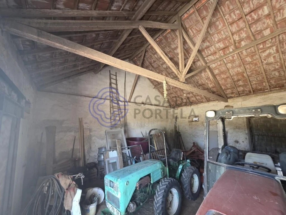 Armazém para Venda em Santa Maria, São Pedro e Sobral da Lagoa Foto 8