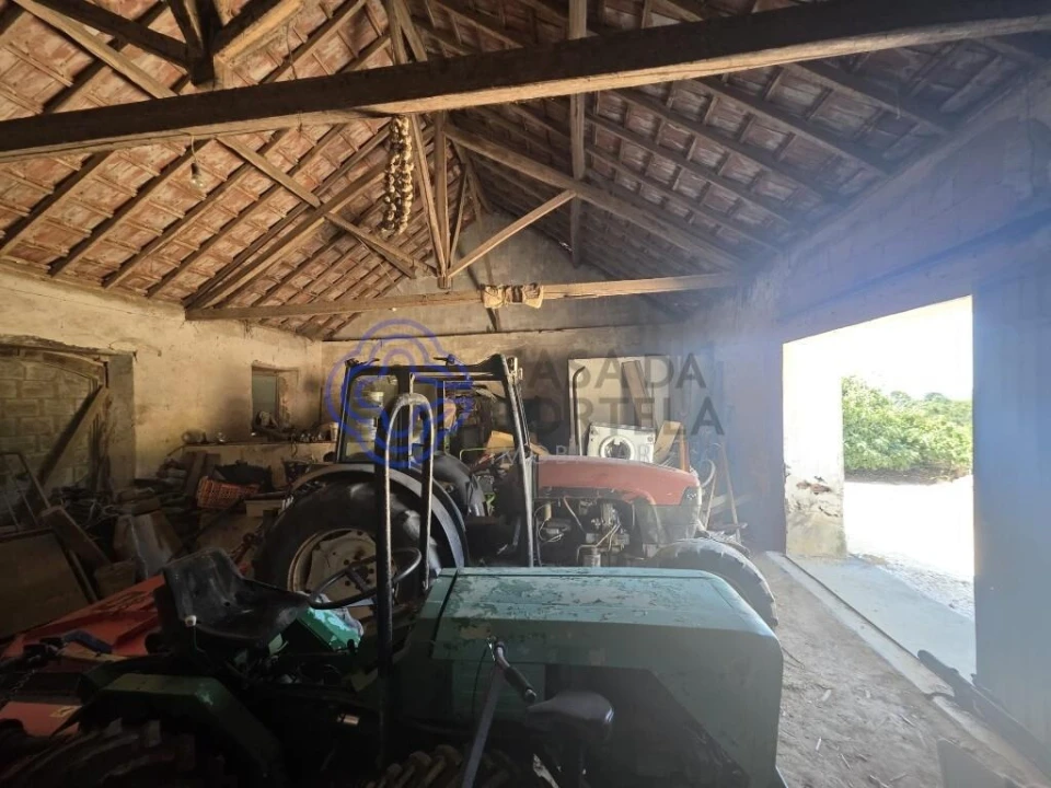 Armazém para Venda em Santa Maria, São Pedro e Sobral da Lagoa Foto 11
