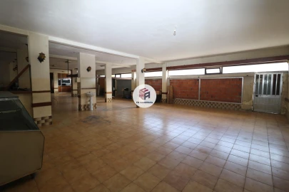 Loja para Arrendamento em Matosinhos e Leça da Palmeira