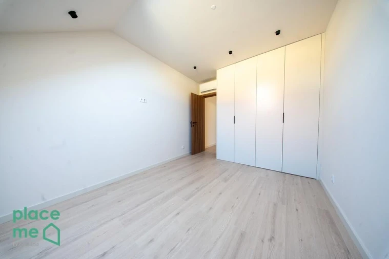 Apartamento T1 para Venda em Braga (Maximinos, Sé e Cividade) Foto 14