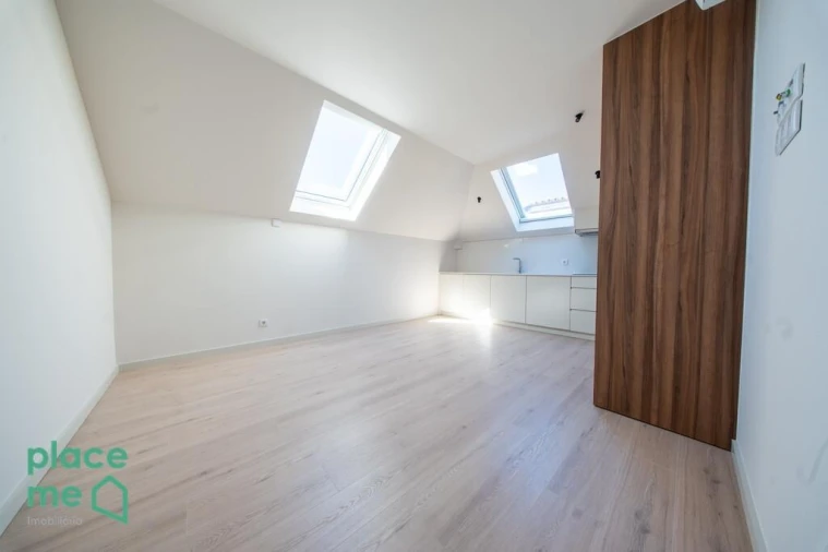 Apartamento T1 para Venda em Braga (Maximinos, Sé e Cividade) Foto 11